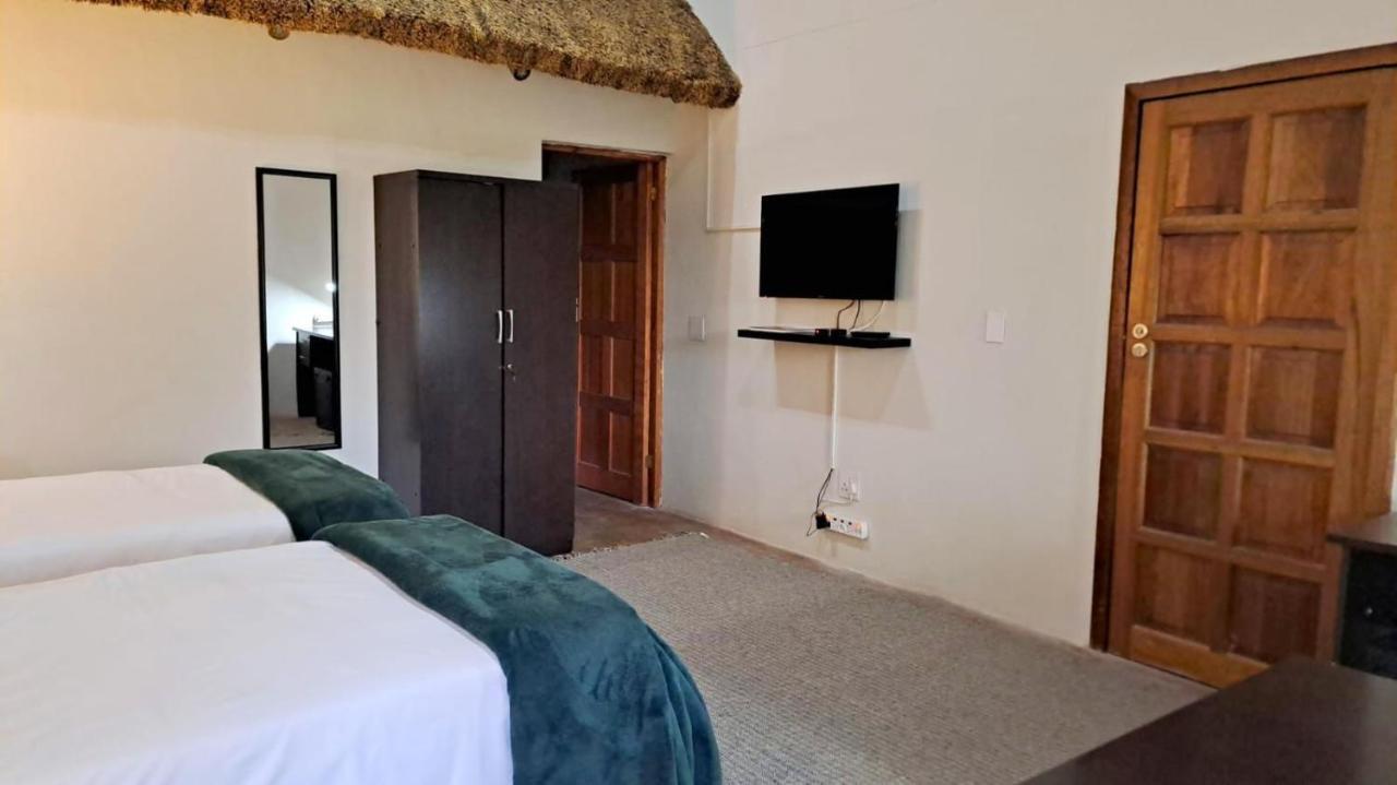 Iphofolo Lodge & Tented Camp Vivo Exterior foto